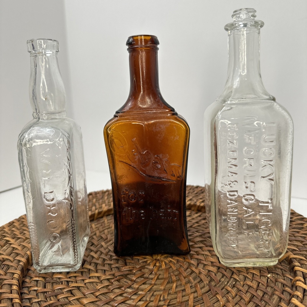 Antique Barbershop Hair Tonic Bottles Lucky Tiger Wildroot Q-bar Embossed Lot 3‎